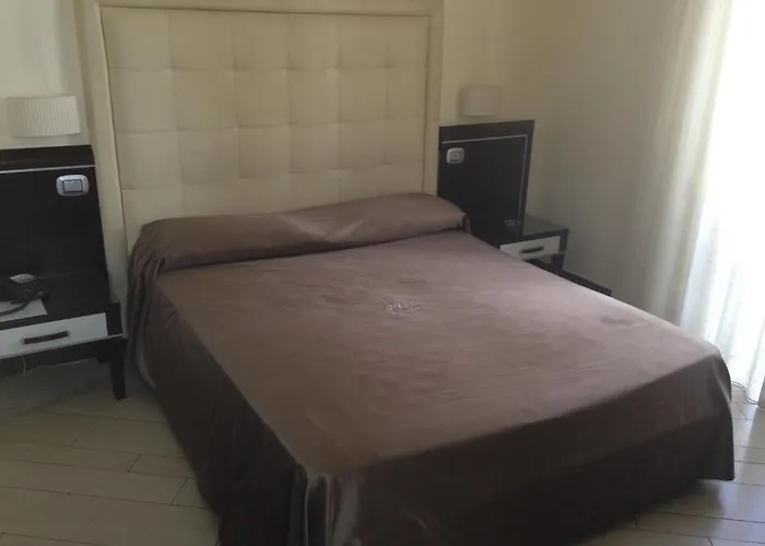 Ferdinando Ii Napoli