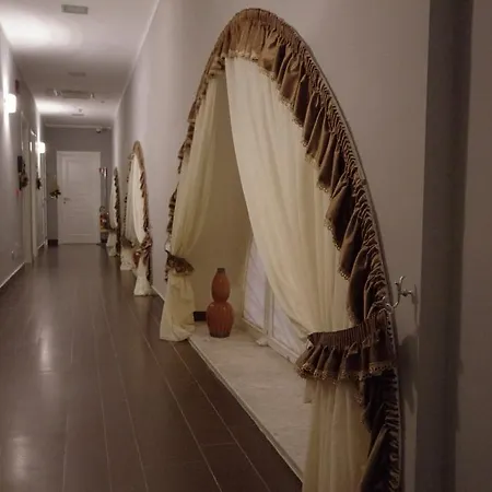 Отель Ferdinando Ii 4*