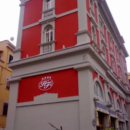 Ferdinando Ii Hotel Nápoles