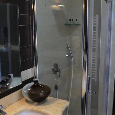 Ferdinando Ii 4* 那不勒斯