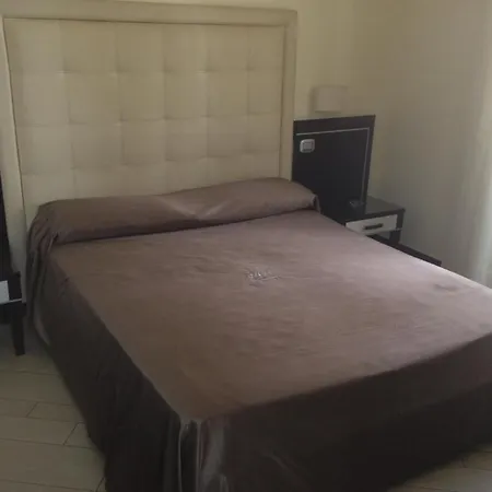 Ferdinando Ii Napoli