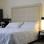 Hotel Ferdinando Ii 4*